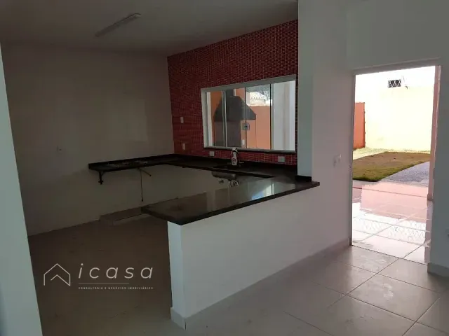 Casa com 250m² 3 quartos e 2 banheiros, à venda, no bairro Condomínio Residencial Jardins em Taubaté