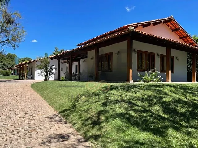 Casa 5 quartos e 5 banheiros, à venda, no bairro Condomínio Fazenda Duas Marias em Holambra