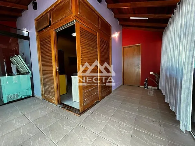 Casa com 417m² 3 quartos e 3 banheiros, à venda, no bairro Prainha em Caraguatatuba