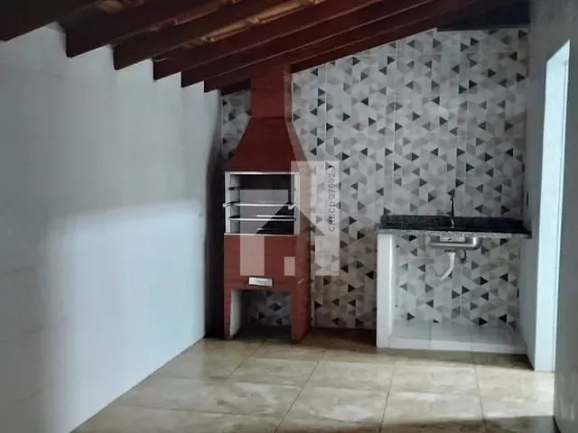 Casa com 53m² 2 quartos e 1 banheiro, à venda, no bairro Jardim Vitoria em Campo Limpo Paulista