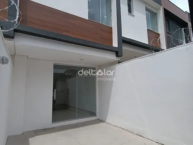 Casa com 88m² 2 quartos e 3 banheiros, à venda, no bairro Piratininga (Venda Nova) em Belo Horizonte