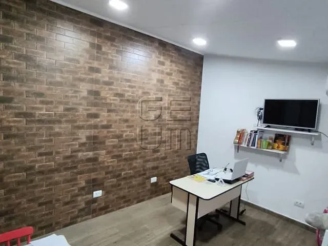 Casa com 200m² 3 quartos e 3 banheiros, à venda, no bairro Ernani Moura Lima em Londrina