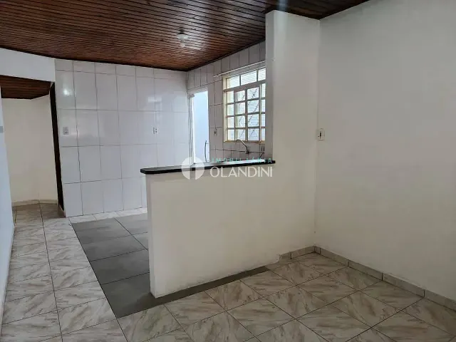 Casa 2 quartos e 1 banheiro, para alugar, no bairro Jardim Vista Alegre em Artur Nogueira
