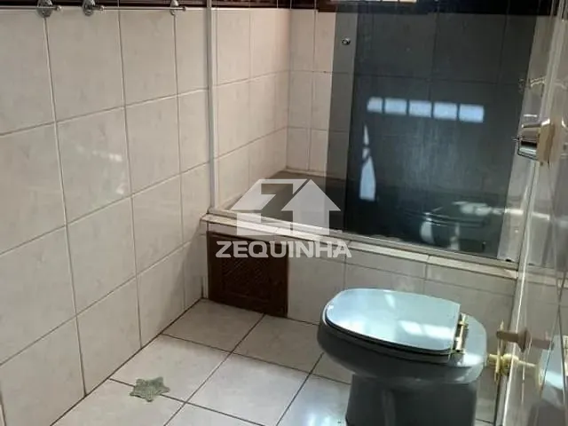 Casa com 194m² 3 quartos e 3 banheiros, à venda, no bairro Cipava em Osasco