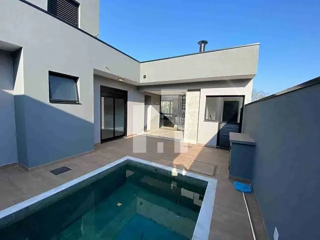 Casa com 250m² 3 quartos e 3 banheiros, à venda, no bairro Engordadouro em Jundiaí