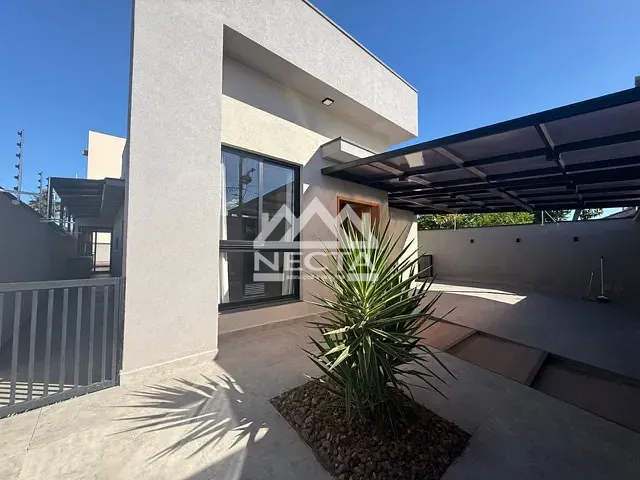 Casa com 360m² 3 quartos e 3 banheiros, à venda, no bairro Pontal de Santa Marina em Caraguatatuba