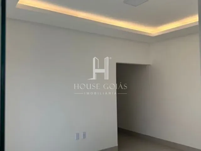 Casa com 188m² 2 quartos e 2 banheiros, à venda, no bairro Parque Ibirapuera em Aparecida de Goiânia
