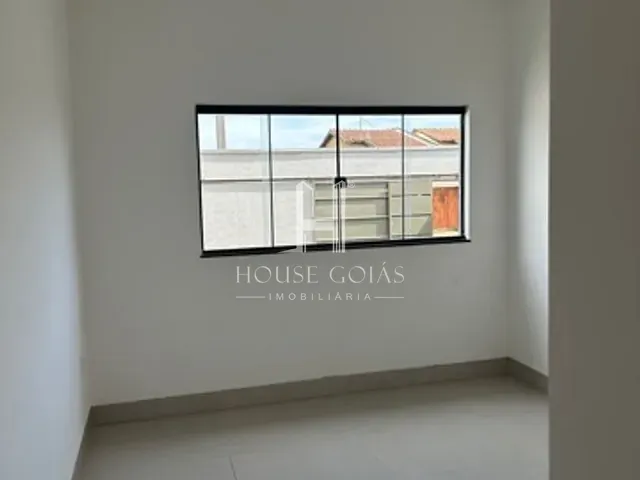 Casa com 188m² 2 quartos e 2 banheiros, à venda, no bairro Parque Ibirapuera em Aparecida de Goiânia