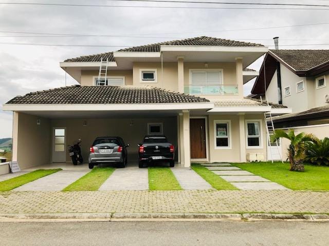 Casa com 450m² 4 quartos e 6 banheiros, à venda, no bairro Condomínio Residencial Jaguary em São José dos Campos