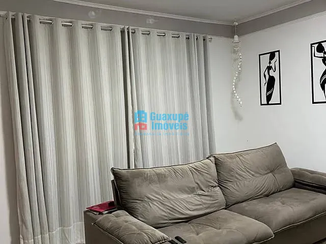 Casa com 210m² 3 quartos e 2 banheiros, à venda, no bairro Jardim Recreio dos Bandeirantes em Guaxupé