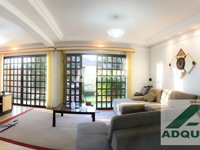 Sobrado com 495m² 3 quartos e 5 banheiros, à venda, no bairro Estrela em Ponta Grossa
