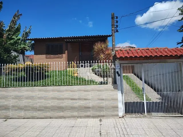 Casa com 240m² 3 quartos e 2 banheiros, à venda, no bairro São José em Canoas