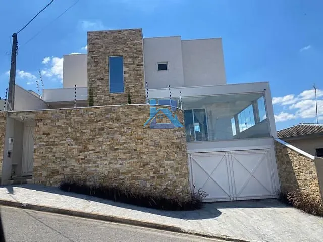 Casa com 250m² 4 quartos e 4 banheiros, à venda, no bairro Recanto do Parque em Itatiba