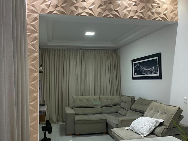 Casa com 200m² 3 quartos e 2 banheiros, à venda, no bairro Vila Caraípe em Teixeira de Freitas