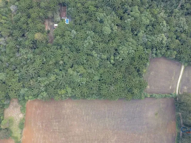 Casa à venda, no bairro BATEIAS em Campo Largo
