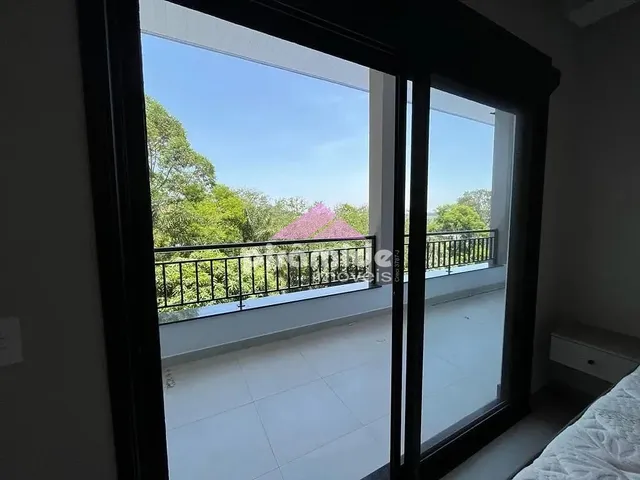 Casa com 1036m² 4 quartos e 6 banheiros, à venda, no bairro Jambeiro em Jambeiro