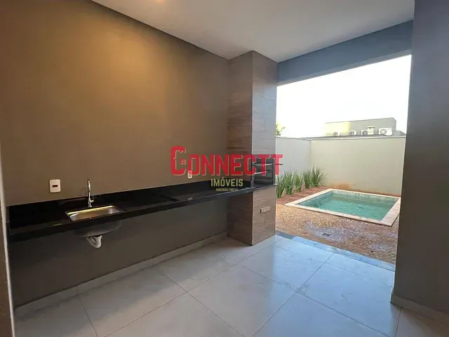 Casa com 300m² 3 quartos e 4 banheiros, à venda, no bairro Portal da Mata 	 em Ribeirão Preto