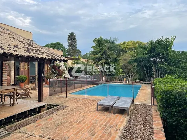 Casa com 2336m² 5 quartos e 7 banheiros, à venda ou para alugar, no bairro Condomínio Terras de São José I em Itu