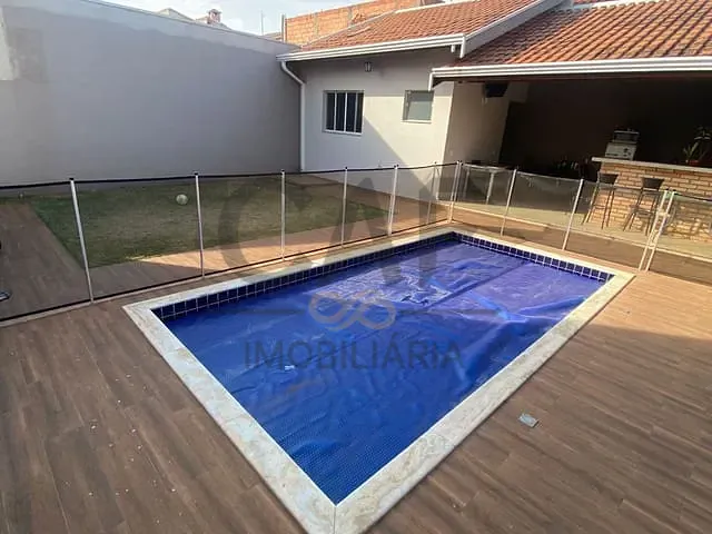 Casa 4 quartos e 3 banheiros, à venda, no bairro Residencial dos Imigrantes em Holambra