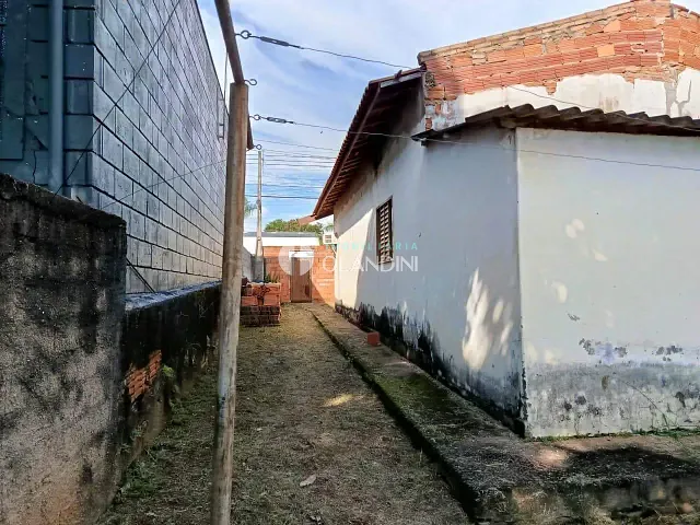 Casa 2 quartos e 1 banheiro, à venda, no bairro Jardim Blumenau em Artur Nogueira