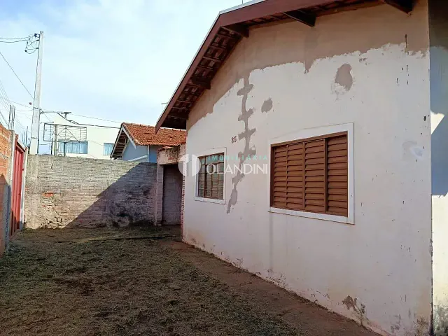 Casa 2 quartos e 1 banheiro, à venda, no bairro Jardim Blumenau em Artur Nogueira