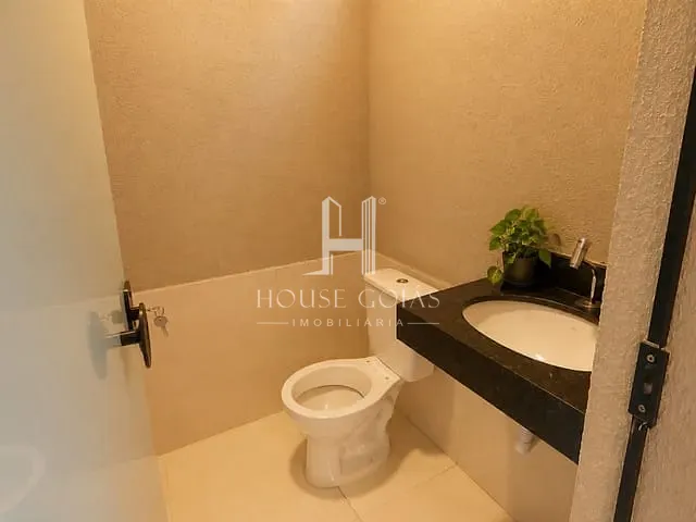Casa com 202m² 3 quartos e 2 banheiros, à venda, no bairro Jardim Buriti Sereno em Aparecida de Goiânia