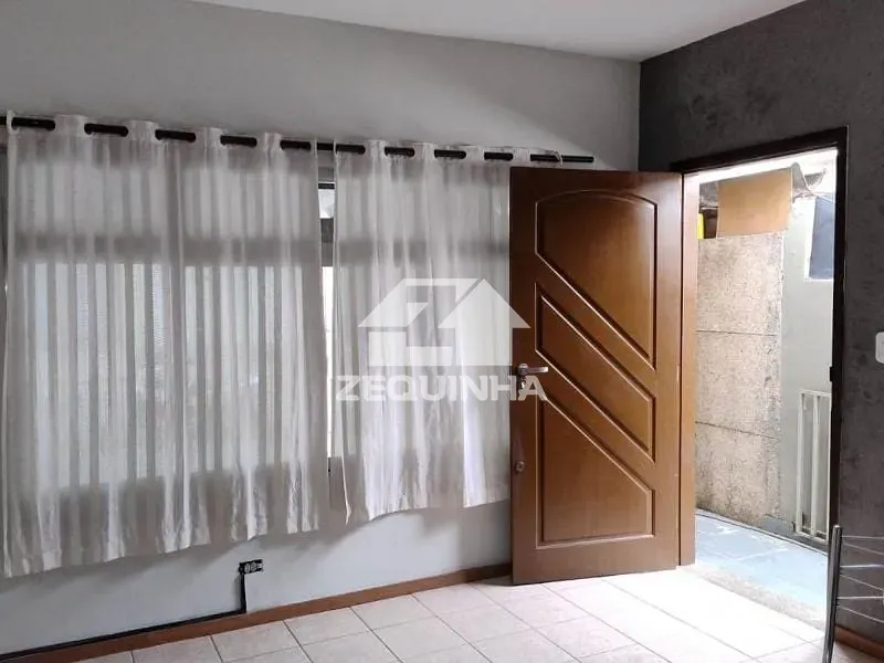 Casa, 3 quartos, 108 m² - Foto 1