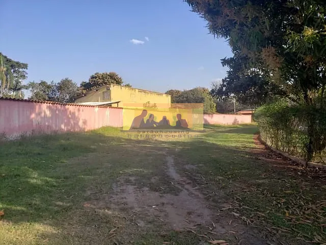 Casa 2 quartos e 1 banheiro, para alugar, no bairro Loteamento Chácaras Vale das Garças em Campinas