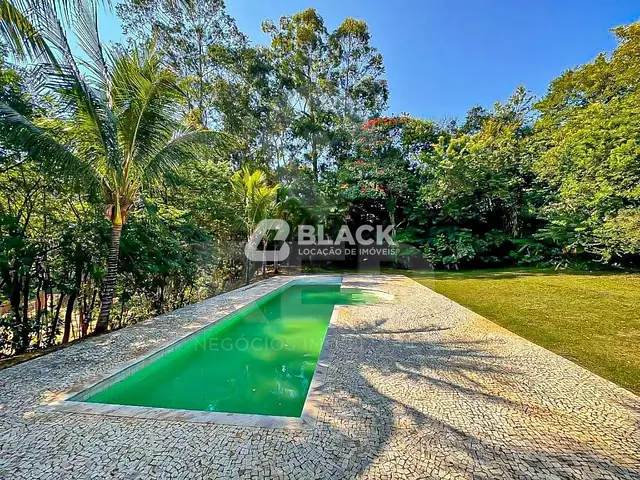 Casa com 2889m² 4 quartos e 7 banheiros, à venda ou para alugar, no bairro Condomínio Terras de São José I em Itu