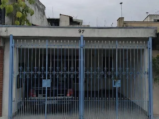 Casa 3 quartos e 1 banheiro, à venda, no bairro Mauá em São Caetano do Sul