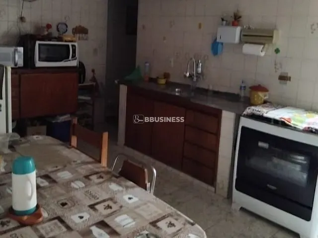 Casa 3 quartos e 1 banheiro, à venda, no bairro Mauá em São Caetano do Sul