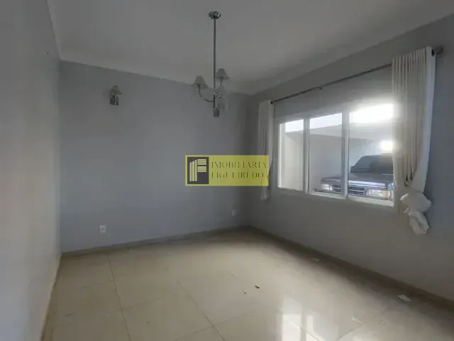 Casa com 360m² 3 quartos e 4 banheiros, para alugar, no bairro Jardim Yolanda em São José do Rio Preto
