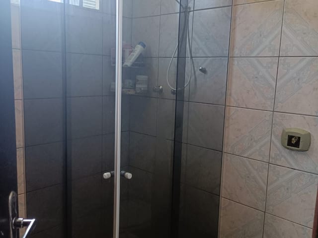 Casa 5 quartos e 2 banheiros, à venda, no bairro Alto do Cardoso em Pindamonhangaba