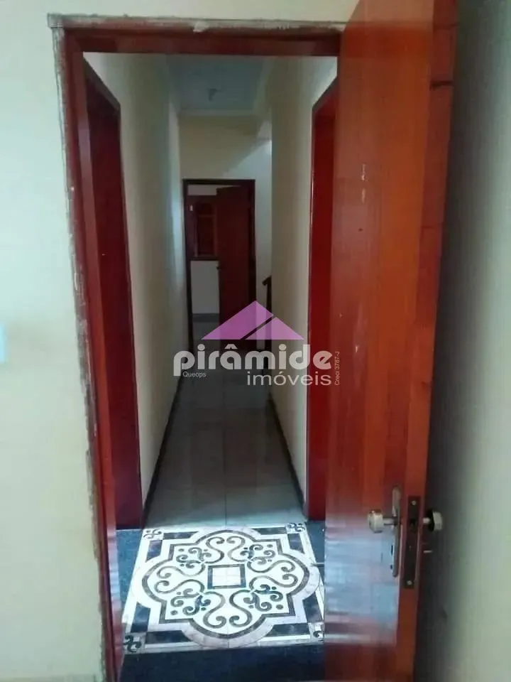 Casa, 3 quartos, 280 m² - Foto 2