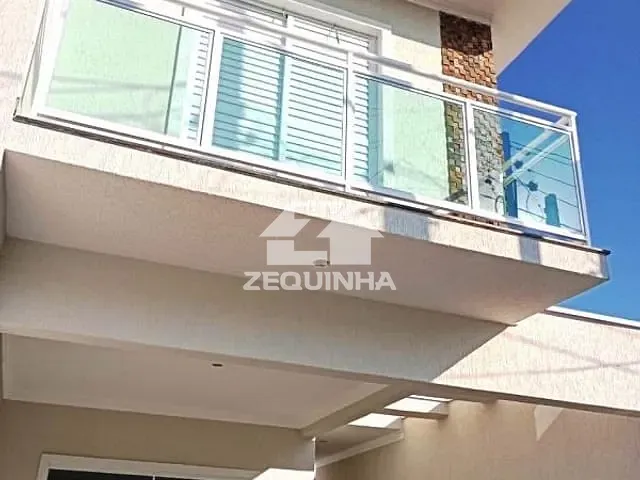Casa com 140m² 3 quartos e 5 banheiros, à venda, no bairro Bela Vista em Osasco