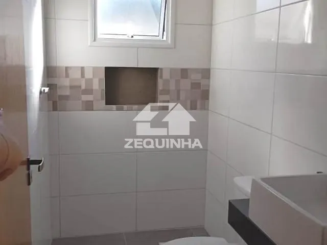 Casa com 140m² 3 quartos e 5 banheiros, à venda, no bairro Bela Vista em Osasco