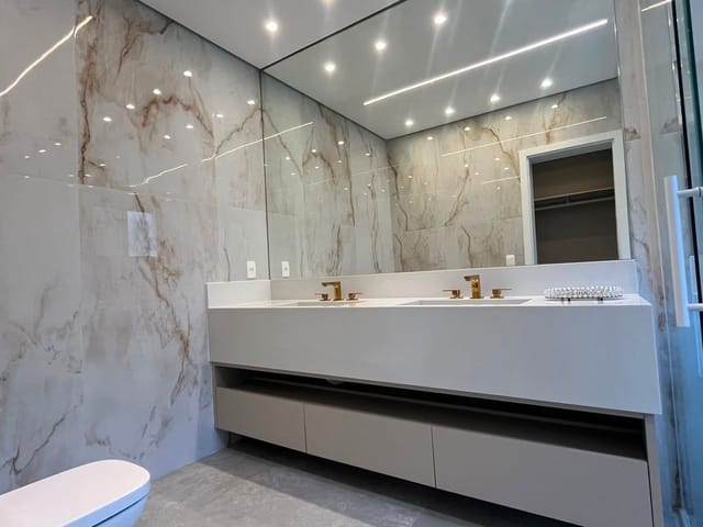 Casa com 483m² 6 quartos e 7 banheiros, à venda, no bairro Riviera em Bertioga