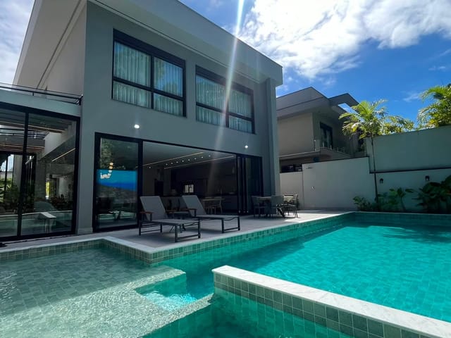Casa com 483m² 6 quartos e 7 banheiros, à venda, no bairro Riviera em Bertioga