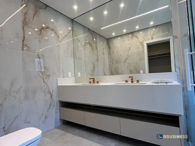 Casa com 483m² 6 quartos e 7 banheiros, à venda, no bairro Riviera em Bertioga
