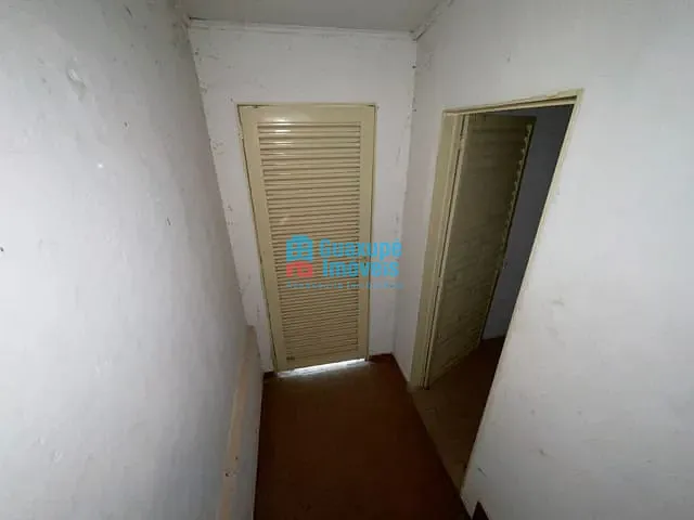 Casa 3 quartos e 2 banheiros, à venda, no bairro Angola em Guaxupé