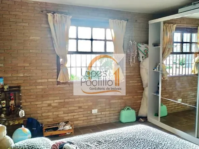 Casa com 270m² 3 quartos e 1 banheiro, à venda, no bairro Vila Junqueira em Atibaia