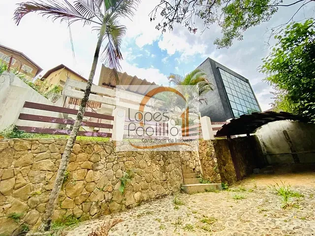 Casa com 270m² 3 quartos e 1 banheiro, à venda, no bairro Vila Junqueira em Atibaia