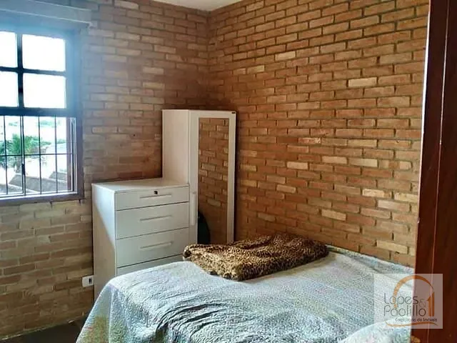 Casa com 270m² 3 quartos e 1 banheiro, à venda, no bairro Vila Junqueira em Atibaia