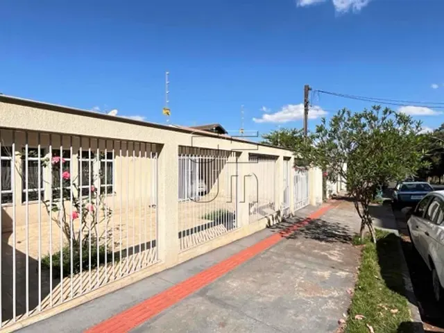 Casa com 360m² 3 quartos e 3 banheiros, à venda, no bairro Bela Vista em Londrina