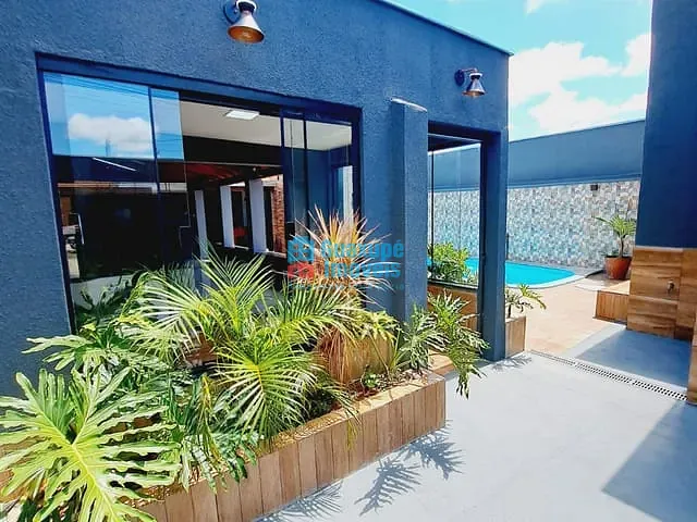 Casa 2 quartos e 3 banheiros, à venda, no bairro Residencial Fazenda Planalto em Guaxupé