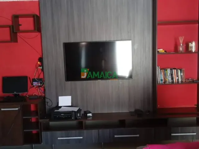 Casa 2 quartos e 1 banheiro, à venda, no bairro Uberaba em Curitiba