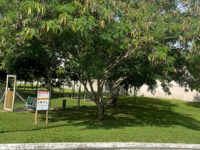 Casa com 405m² 3 quartos e 3 banheiros, à venda, no bairro Condomínio Real Ville em Pindamonhangaba