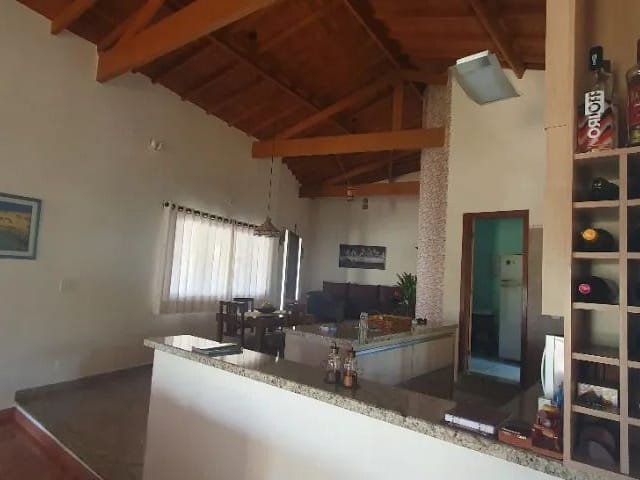 Casa com 625m² 3 quartos e 3 banheiros, à venda, no bairro Chácara do Remanso Gl Um em Vargem Grande Paulista