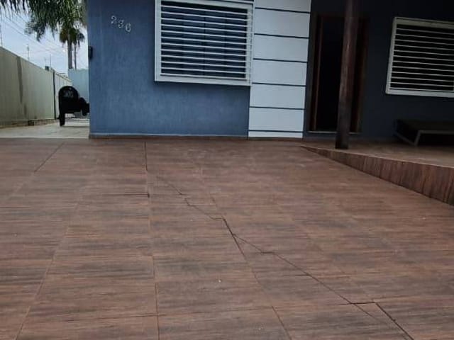 Foto do Casa - Casa para locação, Oficinas, Ponta Grossa, PR | Base Real Imóveis