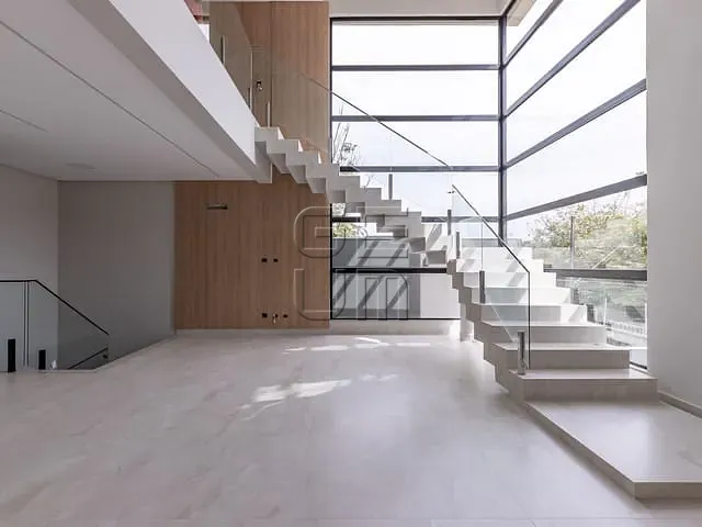 Casa com 360m² 3 quartos e 5 banheiros, à venda, no bairro Residencial José Lázaro Gouvea em Londrina